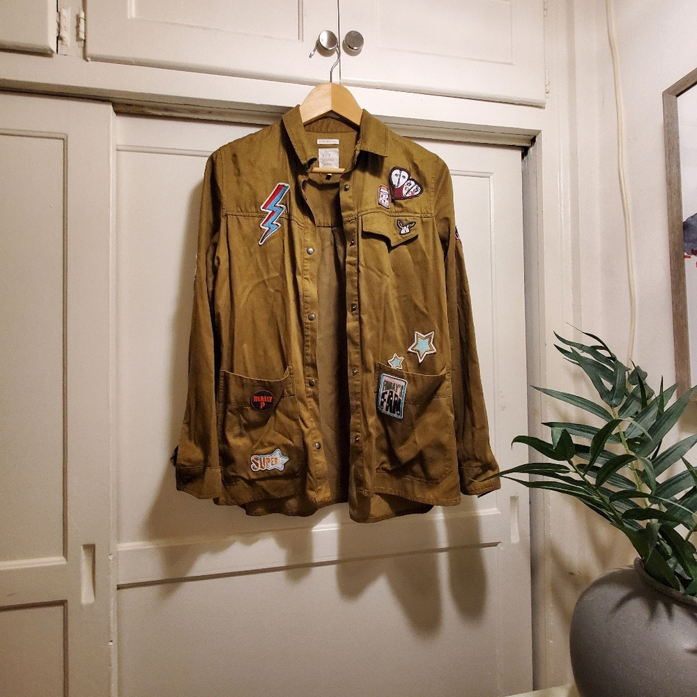 Zara TRF Outerwear Military Olive Patch Button Front Lightweight Shacket XS